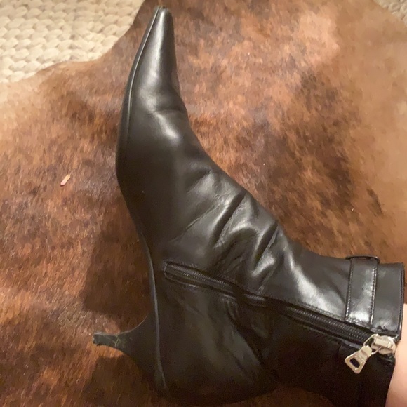 Ankle kitten heel bootie Prada - Picture 3 of 7